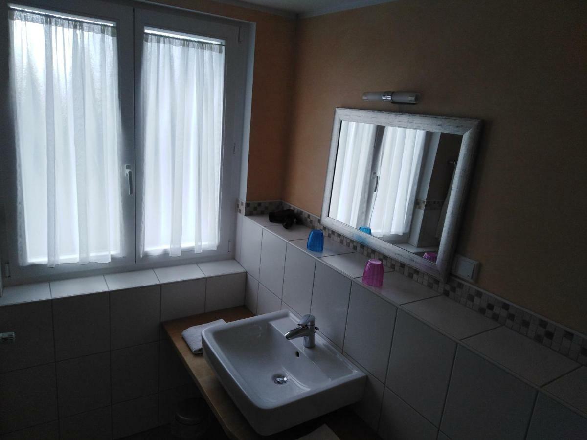 Die Krone Ratingen Extérieur photo